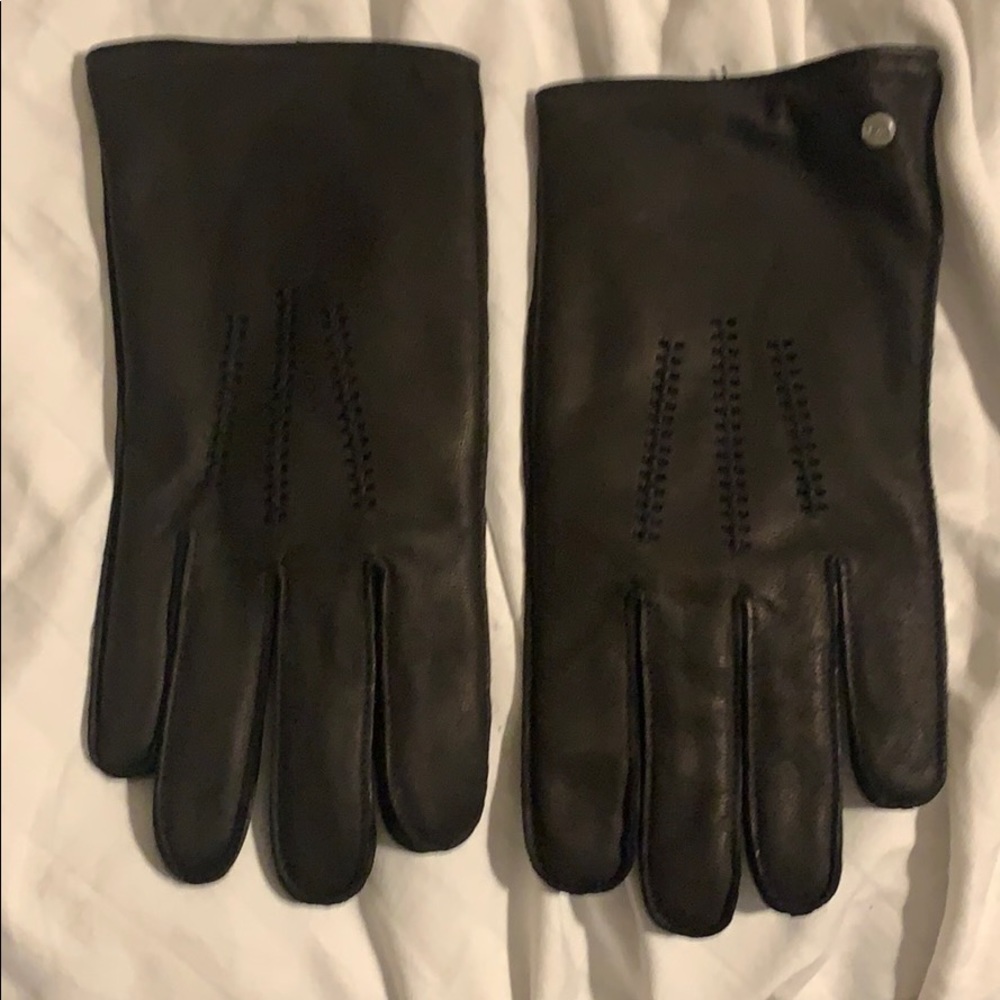 Leather Ugg Gloves BNWOT